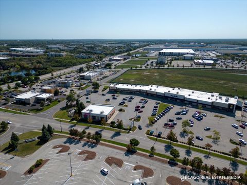 Tiny photo for 1102 S Oplaine Road, Gurnee, IL 60031 (MLS # 12477911)