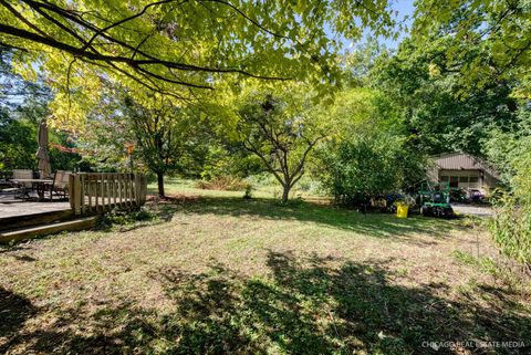 Tiny photo for 1102 S Oplaine Road, Gurnee, IL 60031 (MLS # 12477911)