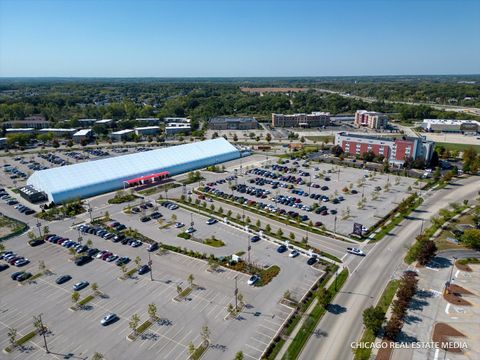 Tiny photo for 1102 S Oplaine Road, Gurnee, IL 60031 (MLS # 12477911)