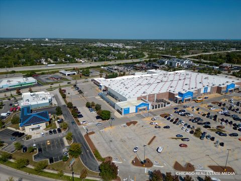 Tiny photo for 1102 S Oplaine Road, Gurnee, IL 60031 (MLS # 12477911)