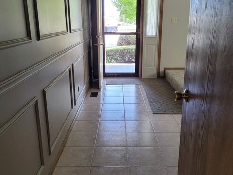 Tiny photo for 5128 W 113th Court, Alsip, IL 60803 (MLS # 12452929)