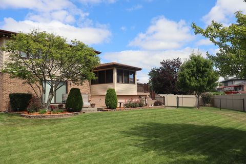 Tiny photo for 5128 W 113th Court, Alsip, IL 60803 (MLS # 12452929)