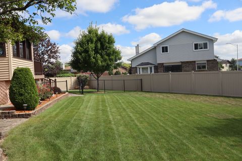 Tiny photo for 5128 W 113th Court, Alsip, IL 60803 (MLS # 12452929)