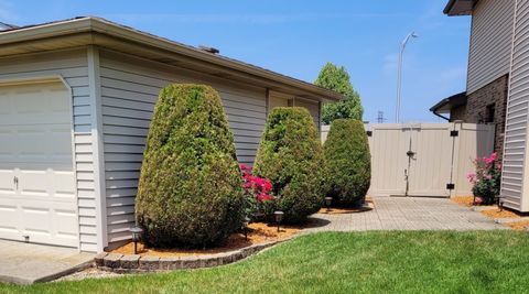 Tiny photo for 5128 W 113th Court, Alsip, IL 60803 (MLS # 12452929)