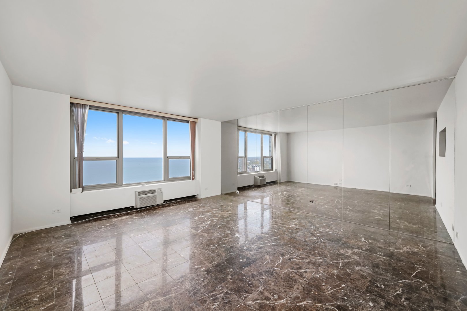 1550 N Lake Shore Drive 32C