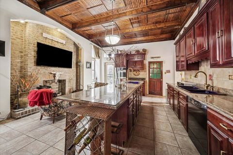 Tiny photo for 3736 S Michigan Avenue, Chicago, IL 60653 (MLS # 12580025)