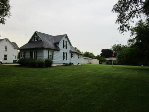 Tiny photo for 321 E Cleveland Street, Cullom, IL 60929 (MLS # 12725684)