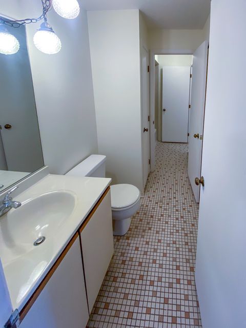 Tiny photo for 661 Briar Hill Lane #5, Addison, IL 60101 (MLS # 12530698)