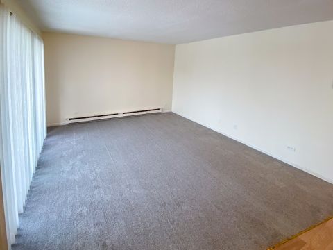 Tiny photo for 661 Briar Hill Lane #5, Addison, IL 60101 (MLS # 12530698)