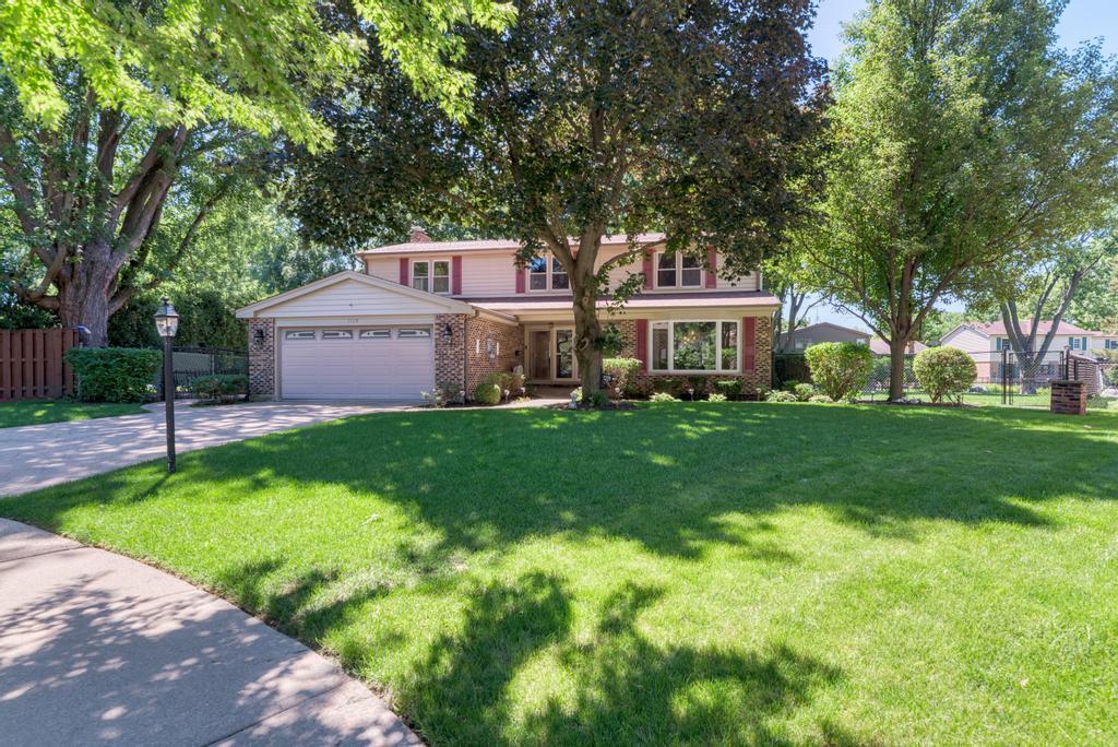 1119 W White Oak Street