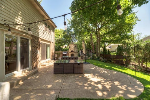 Tiny photo for 1119 W White Oak Street, Arlington Heights, IL 60005 (MLS # 12696787)