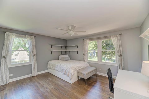 Tiny photo for 1119 W White Oak Street, Arlington Heights, IL 60005 (MLS # 12696787)
