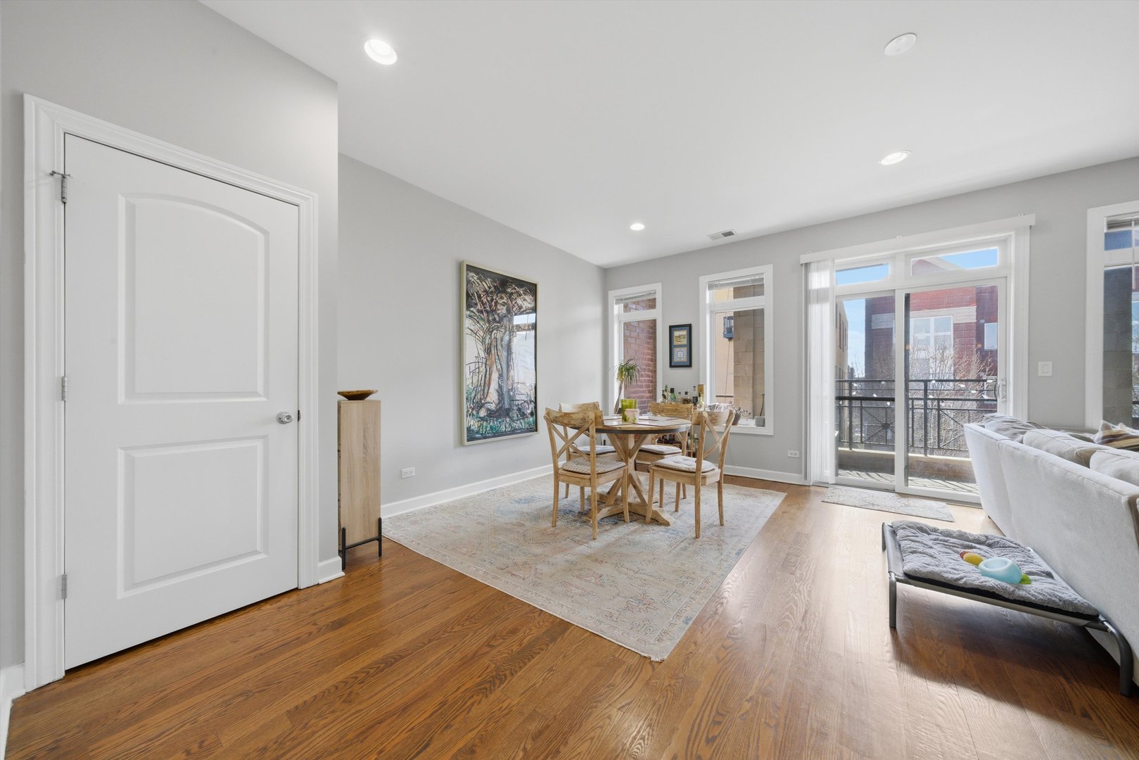 2114 W Rice Street 4