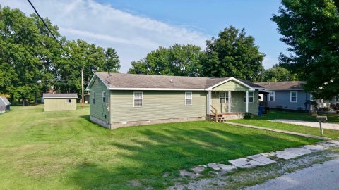 Tiny photo for 508 N Ward Street, Benton, IL 62812 (MLS # 12717149)
