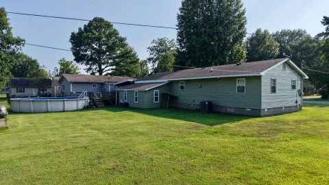Tiny photo for 508 N Ward Street, Benton, IL 62812 (MLS # 12717149)