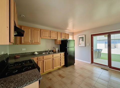 Tiny photo for 15542 S Park Avenue, South Holland, IL 60473 (MLS # 12553288)