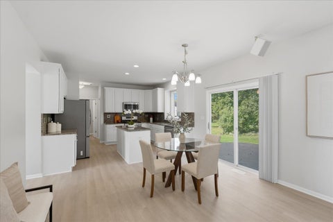 Tiny photo for 4 Sagebrush Court, Streamwood, IL 60107 (MLS # 12750503)