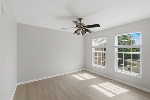 Tiny photo for 4 Sagebrush Court, Streamwood, IL 60107 (MLS # 12750503)