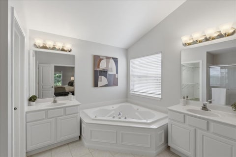 Tiny photo for 4 Sagebrush Court, Streamwood, IL 60107 (MLS # 12750503)