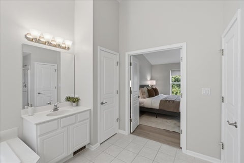 Tiny photo for 4 Sagebrush Court, Streamwood, IL 60107 (MLS # 12750503)
