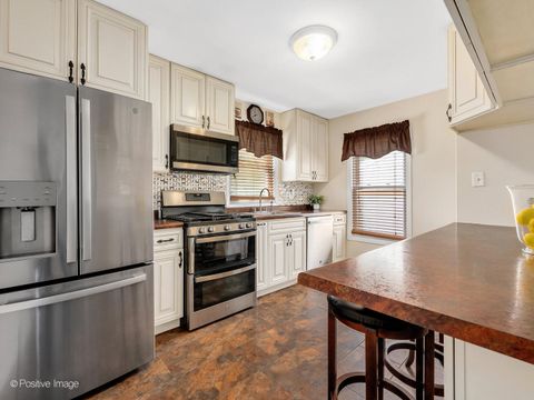 Tiny photo for 4214 Prairie Avenue, Brookfield, IL 60513 (MLS # 12491546)