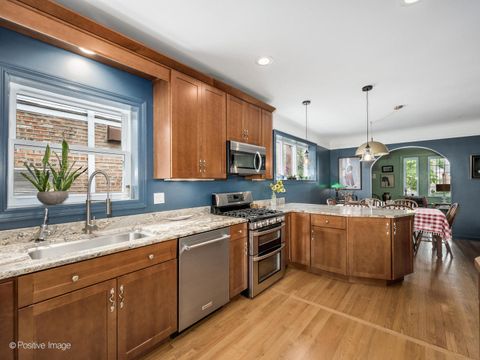 Tiny photo for 3243 N OAK PARK Avenue, Chicago, IL 60634 (MLS # 12561842)