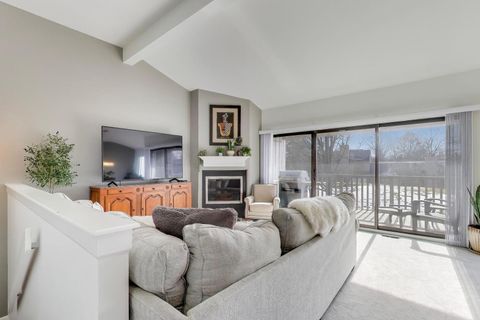 Tiny photo for 83 THORNHILL Lane #B, Lake Barrington, IL 60010 (MLS # 12688470)