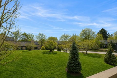 Tiny photo for 83 THORNHILL Lane #B, Lake Barrington, IL 60010 (MLS # 12688470)