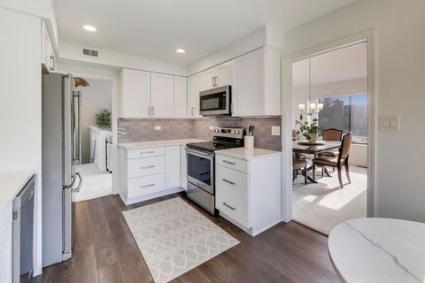 Tiny photo for 83 THORNHILL Lane #B, Lake Barrington, IL 60010 (MLS # 12688470)