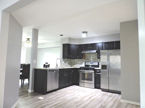 Tiny photo for 245 CARLISLE Avenue, Westmont, IL 60559 (MLS # 12459420)