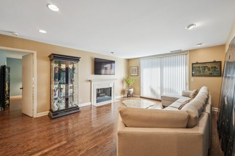 Tiny photo for 4545 W Touhy Avenue #319W, Lincolnwood, IL 60712 (MLS # 12558737)