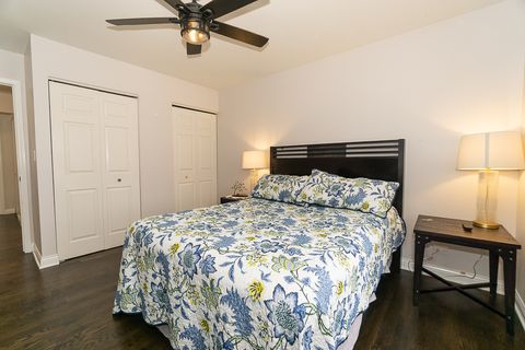 Tiny photo for 175 N Clare Court, Wood Dale, IL 60191 (MLS # 12569165)