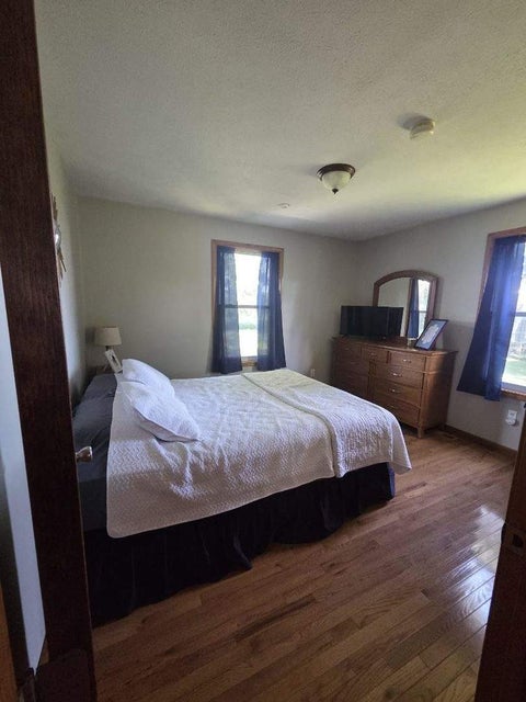 Tiny photo for 3794 Valier Carpet Road, Tamaroa, IL 62888 (MLS # 12686411)