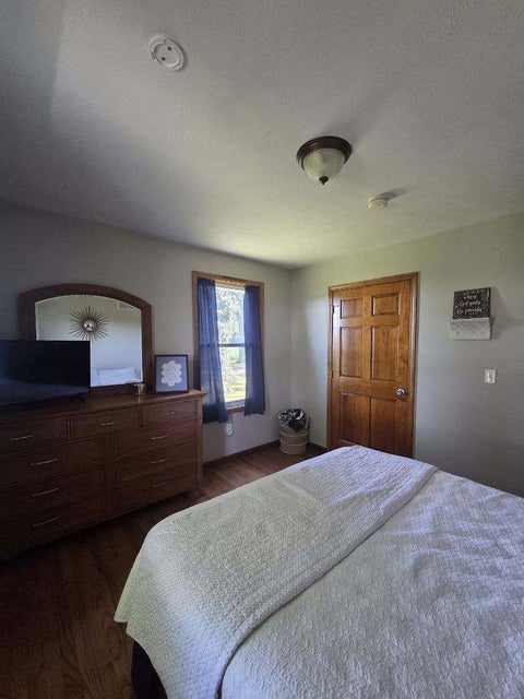 Tiny photo for 3794 Valier Carpet Road, Tamaroa, IL 62888 (MLS # 12686411)