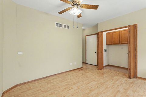 Tiny photo for 10948 Deblin Lane, Oak Lawn, IL 60453 (MLS # 12649317)
