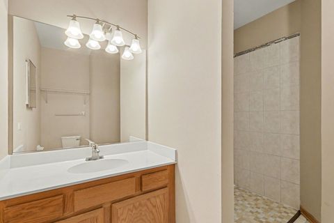 Tiny photo for 10948 Deblin Lane, Oak Lawn, IL 60453 (MLS # 12649317)