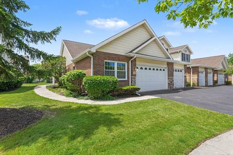 Photo of 10948 Deblin Lane, Oak Lawn, IL 60453 (MLS # 12649317)
