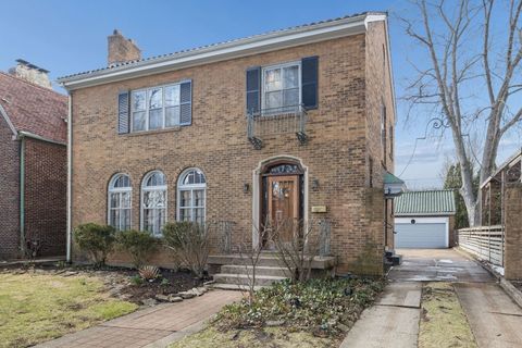 Photo of 10344 S Leavitt Street, Chicago, IL 60643 (MLS # 12544136)