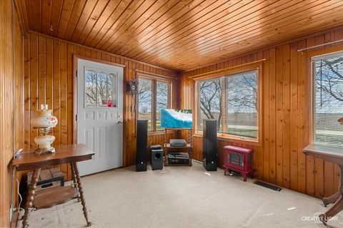 Tiny photo for 15555 McGirr Road, Hinckley, IL 60520 (MLS # 12610835)