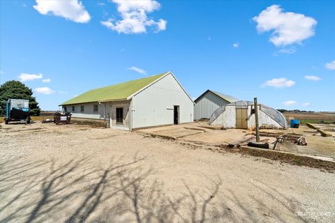 Tiny photo for 15555 McGirr Road, Hinckley, IL 60520 (MLS # 12610835)