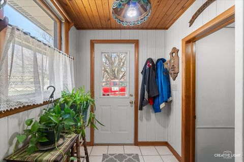 Tiny photo for 15555 McGirr Road, Hinckley, IL 60520 (MLS # 12610835)