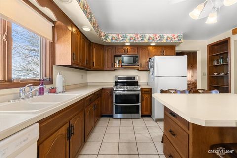 Tiny photo for 15555 McGirr Road, Hinckley, IL 60520 (MLS # 12610835)