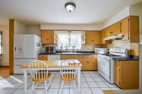 Tiny photo for 22W417 Tamarack Drive, Glen Ellyn, IL 60137 (MLS # 12530995)