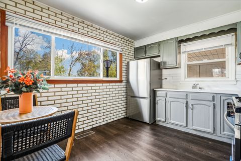 Tiny photo for 458 Tomahawk Street, Park Forest, IL 60466 (MLS # 12527815)