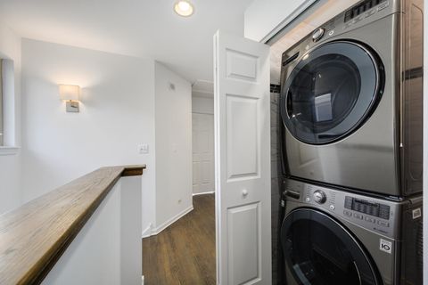 Tiny photo for 58 W 15th Street, Chicago, IL 60605 (MLS # 12551436)