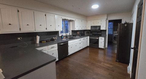 Tiny photo for 2900 E Spruce Drive, Crete, IL 60417 (MLS # 12601835)