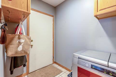 Tiny photo for 16373 W Menna Lane, Lincolnshire, IL 60069 (MLS # 12525586)