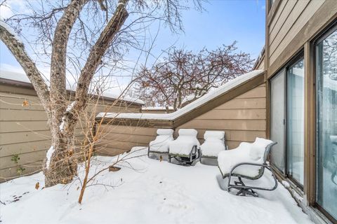 Tiny photo for 111 Aberdeen Court, Geneva, IL 60134 (MLS # 12518268)