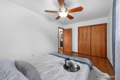 Tiny photo for 10316 S Green Bay Avenue, Chicago, IL 60617 (MLS # 12595180)