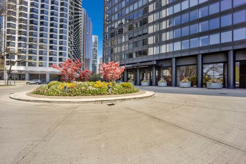 Tiny photo for 155 N HARBOR Drive #212-213, Chicago, IL 60601 (MLS # 12602716)
